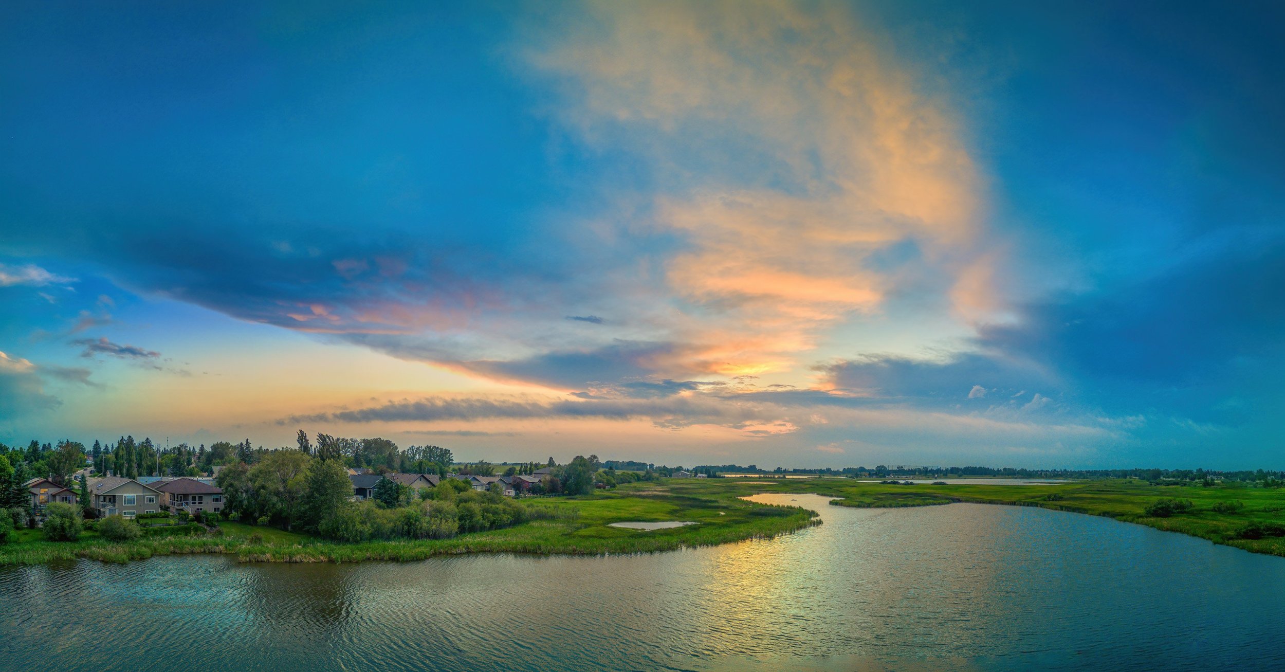 Last light, Lower Gray Pond, Strathmore, AB, 2026-07-08