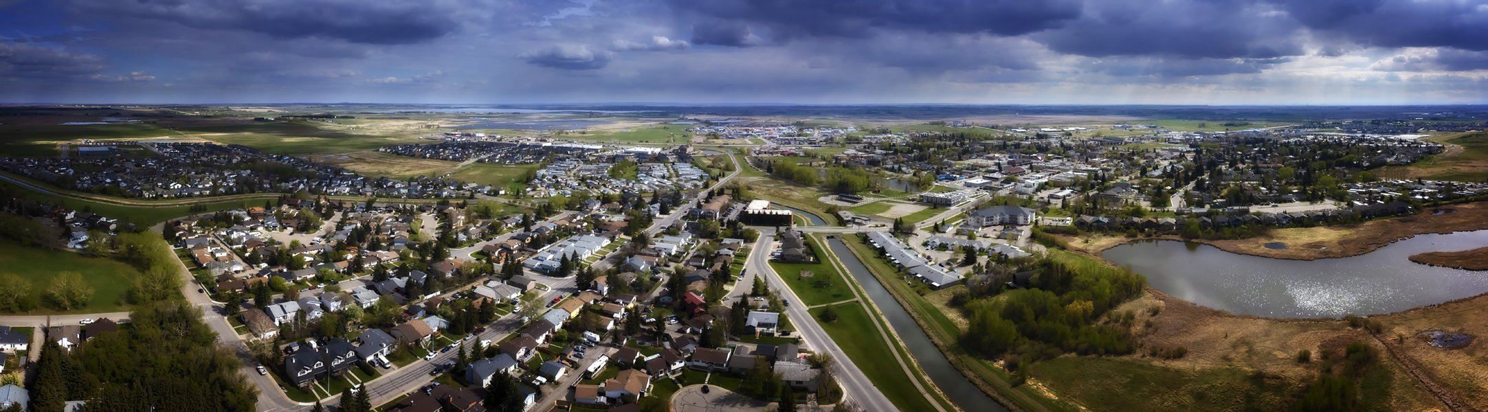 Looking Downtown, Strathmore, AB, 2022-05-21